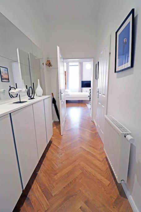Smart Apt Mit Balkon Am Augarten Park Naehe Zentrum Βιέννη Εξωτερικό φωτογραφία